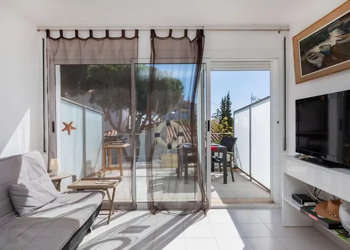Grifeu-2 By Interhome Apartament Llança