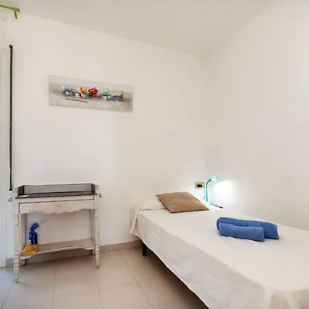 Apartment Grifeu-2 By Interhome