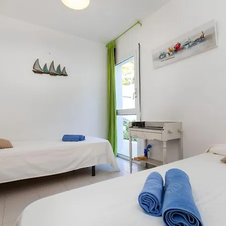 Apartman Grifeu-2 By Interhome *