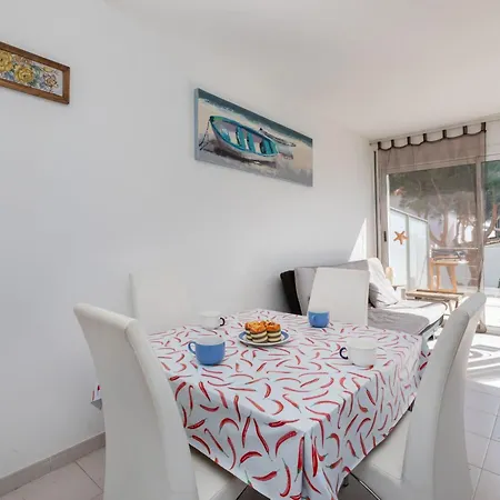 Apartment Grifeu-2 By Interhome