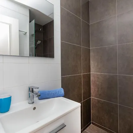 Apartman Grifeu-2 By Interhome Llança